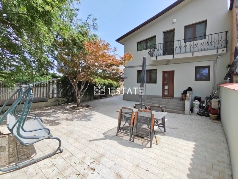 Peninsula Ostrov, casa P+M cu teren 162 mp situata pe malul lacului Fundeni,