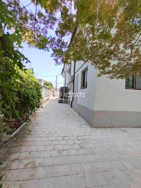 Peninsula Ostrov, casa P+M cu teren 162 mp situata pe malul lacului Fundeni,